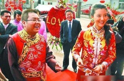 车晓：天底下有两个爱我的一个人一个是妈博鱼体育平台妈是他祝幸福(图12)