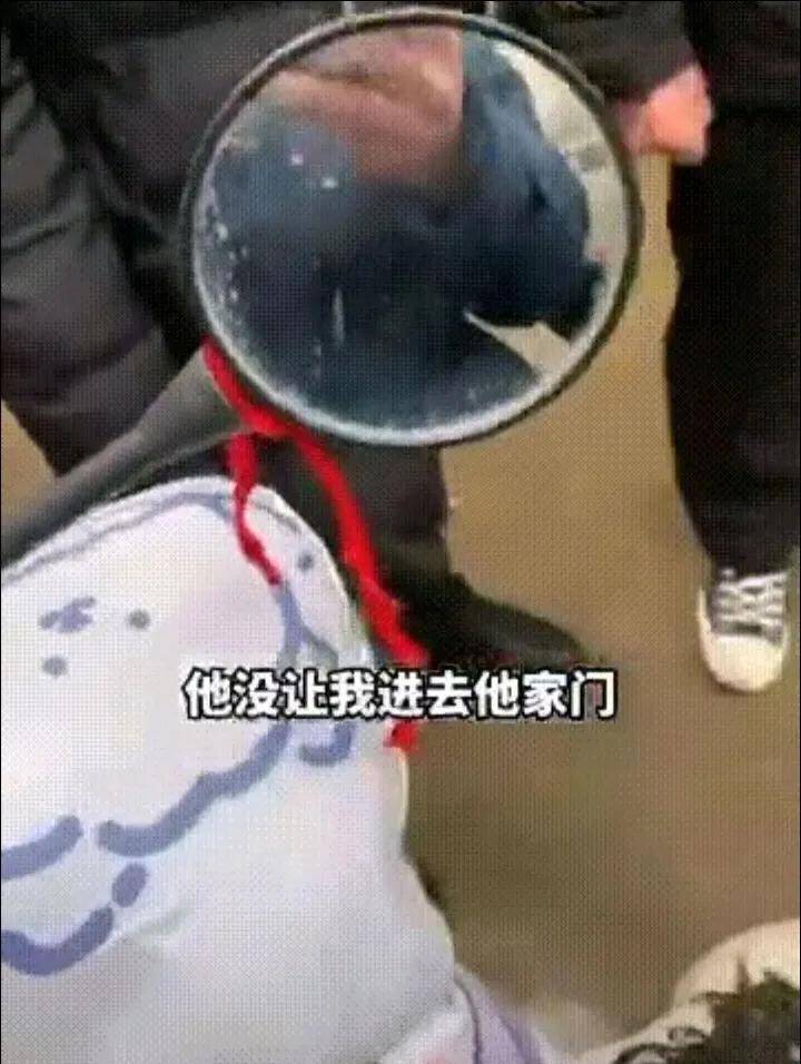 博鱼体育app女子相亲一眼就沦陷先结婚再培养感情男生长得帅还开宝马(图3)