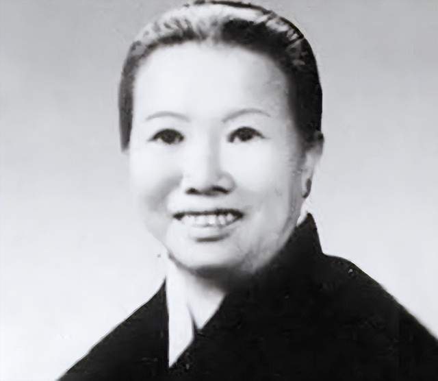 博鱼体育平台1939年李德返回苏联后留在中国的老婆和儿子她们结局如何？(图7)