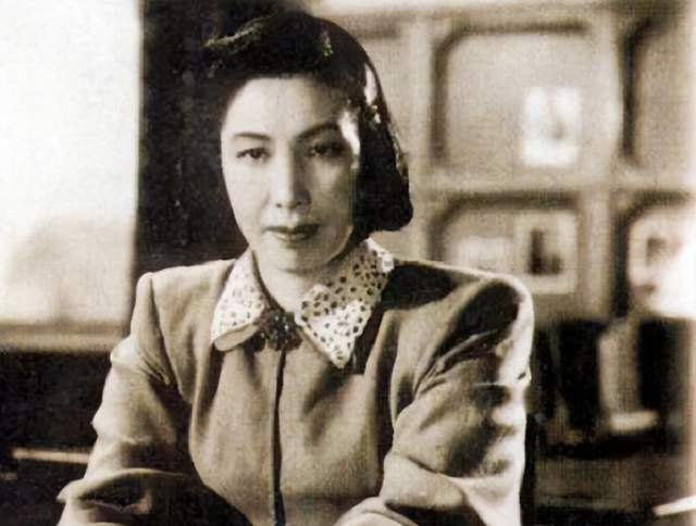 博鱼体育平台1939年李德返回苏联后留在中国的老婆和儿子她们结局如何？(图13)