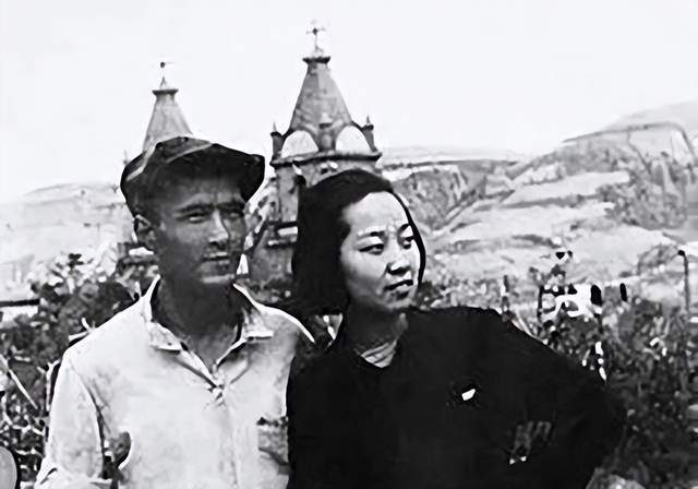 博鱼体育平台1939年李德返回苏联后留在中国的老婆和儿子她们结局如何？(图14)